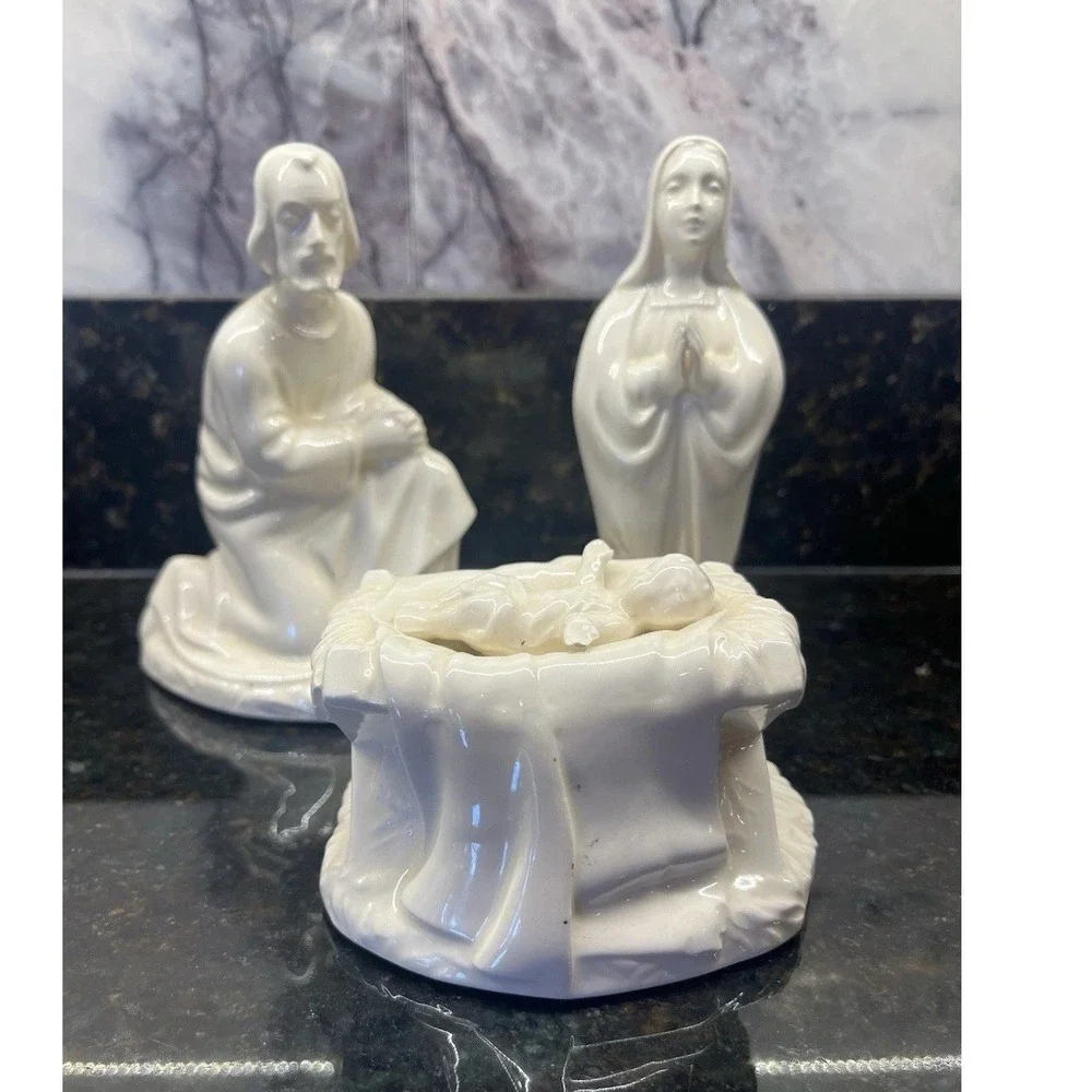 Vintage Holland Mold White Ceramic Nativity Set 4 Piece Mary Joseph Baby Jesus